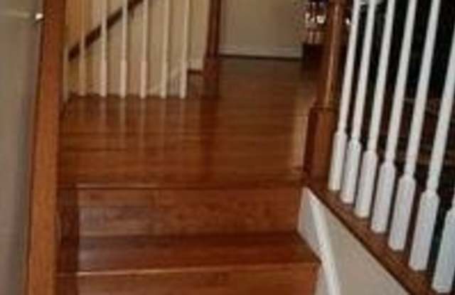8041 TREVOR Place Gallery 3