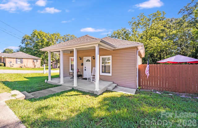 301 S Mountain Street photos photos