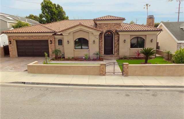2104 Ruhland Avenue Gallery 1
