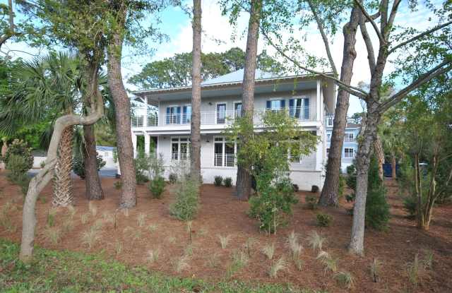 3 Burkes Beach Road - B photos photos