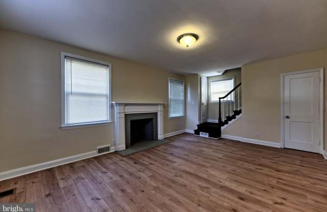 6229 BLACKSTONE AVENUE Gallery 3