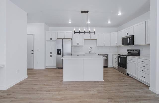2465 62nd Avenue South - 201 Gallery 2