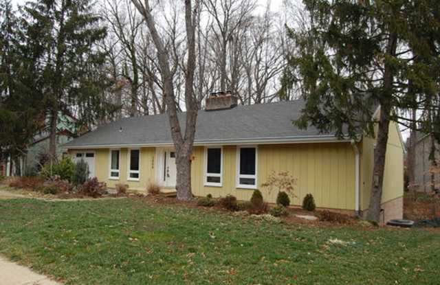 5 BR Near Ft. Belvoir and Historic Mt. Vernon photos photos