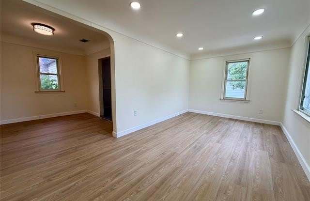 8044 FREMONT Street Gallery 3