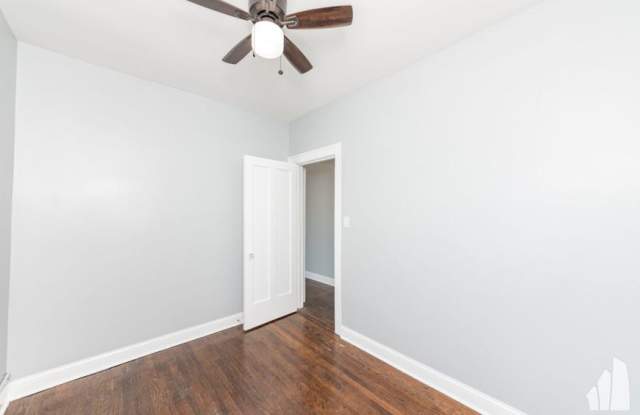 312 Lee St, Gallery 3