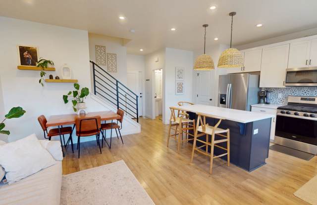 9367 North Vernham Lane photos photos