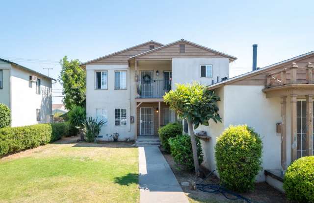 Prime Location Apartment with Remodeled Kitchen  Brand-New Stove photos photos