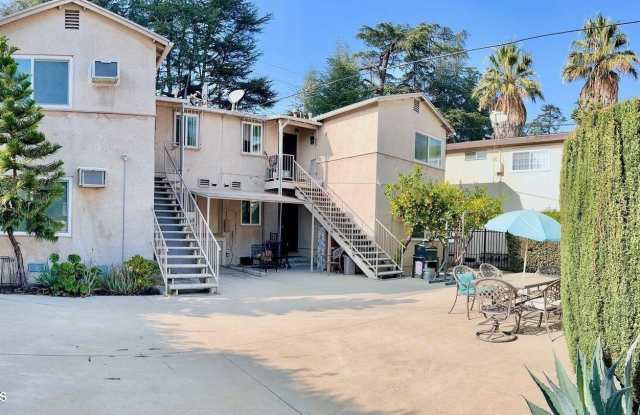 5728 Hazeltine Avenue Gallery 2