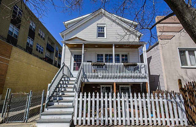 2928 N Hoyne Avenue photos photos