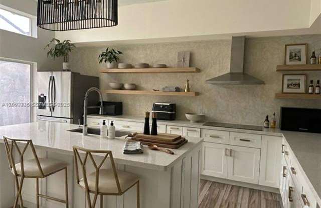 1855 SW 177th Ter # 1855, Miramar, FL 33029 Gallery 1