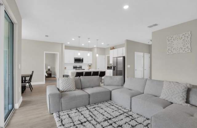 2580 Ananas Rd Gallery 2