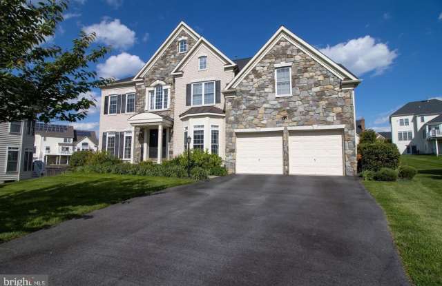5213 CARSON COURT photos photos
