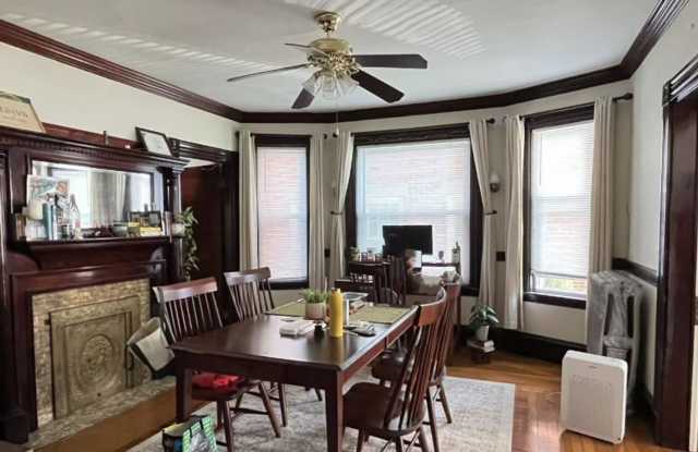 Charming 3 Bedroom photos photos