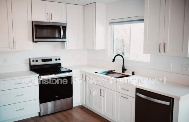 5263 Tipton St photos photos