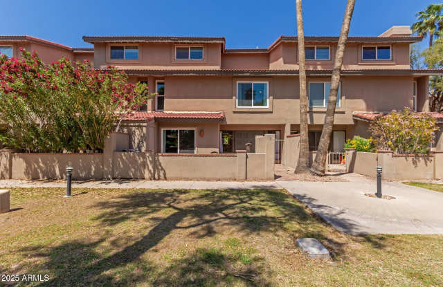 7921 E SAN MIGUEL Avenue photos photos
