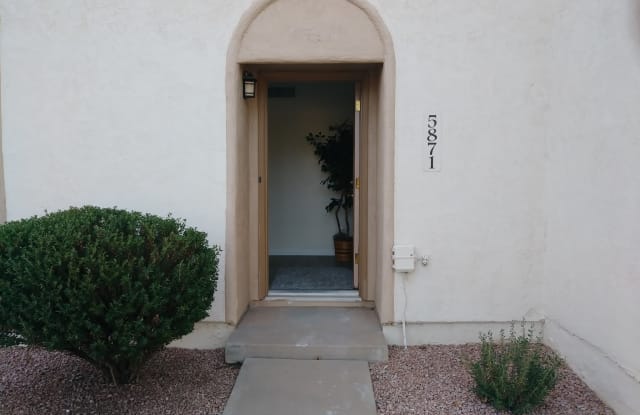 5871 N 81st St - 5871 North 81st Street, Scottsdale, AZ 85250