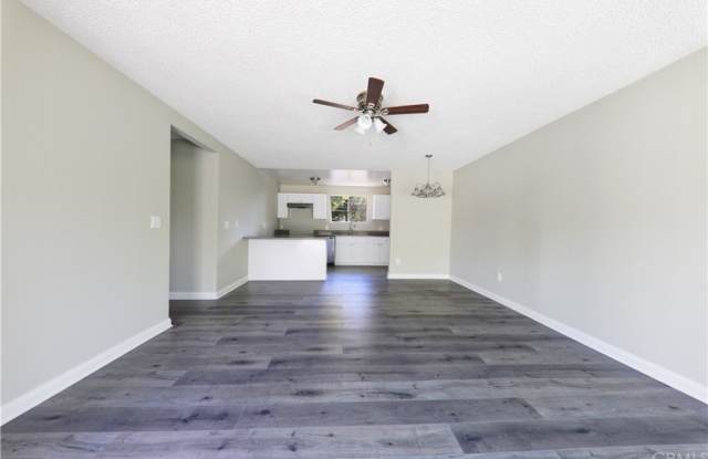 7956 washington Gallery 4
