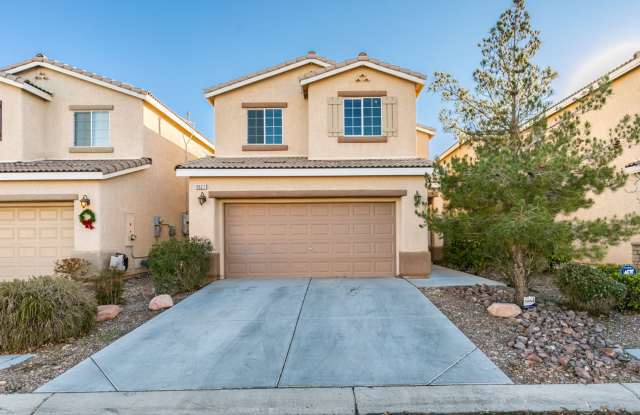 Great 3 bedroom house with a large loft and office nook in the SW photos photos