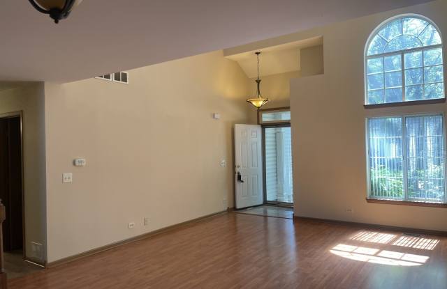3 Redbud Court Gallery 2