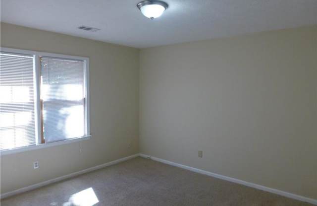 1455 Pine Shadows Drive Gallery 4