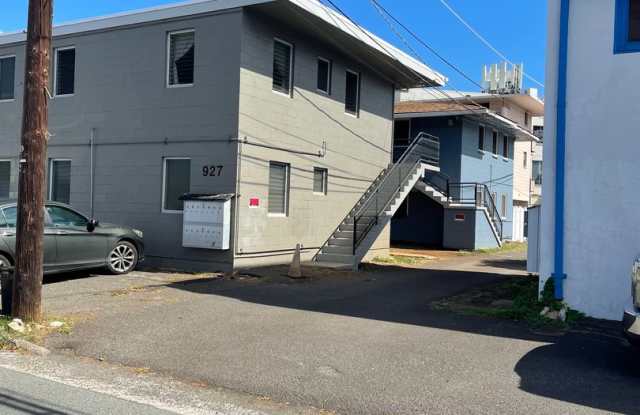 Moiliili - Hausten St - 2 Bdrm/1 Bath/No Prkg - $1475 photos photos