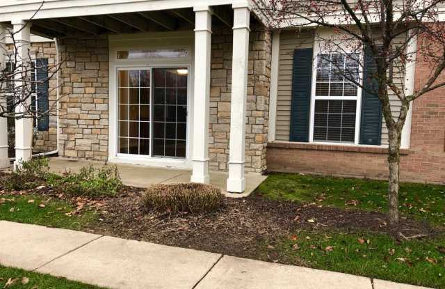 1945 Knollwood Drive Gallery 3