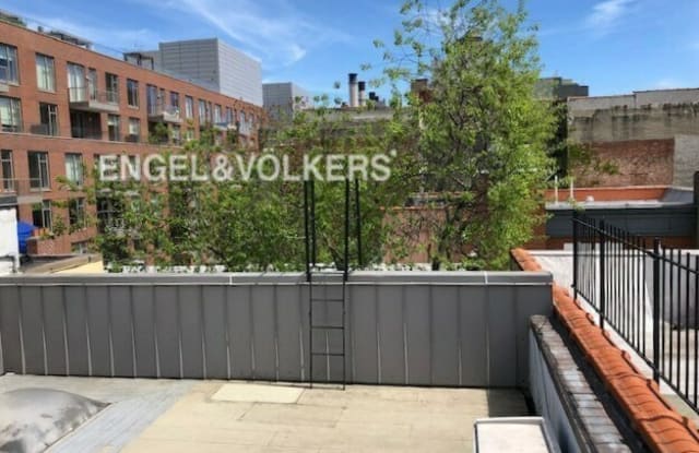 214 Ave. A 3F - 214 Avenue a, New York City, NY 10009