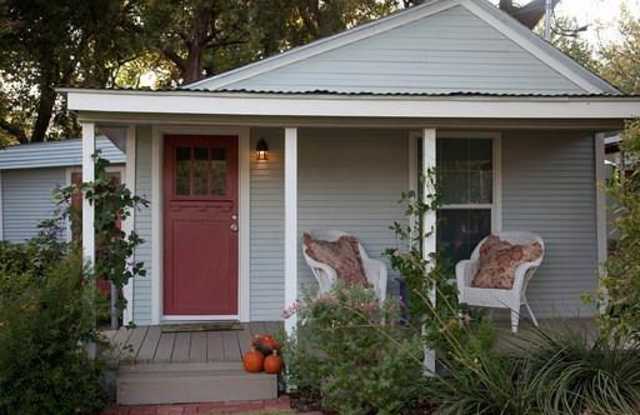 1934 Lansford Avenue Gallery 3