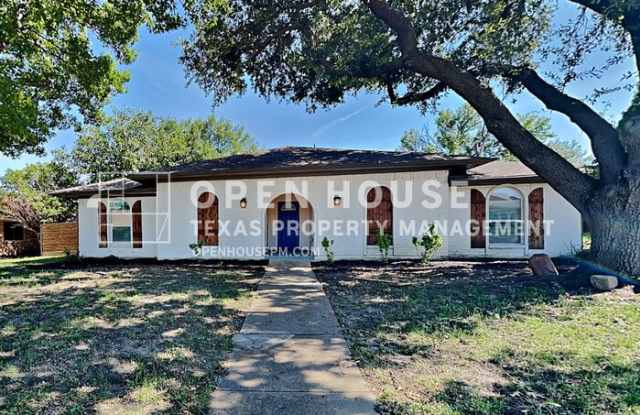 1940 Kensington Drive - 1940 Kensington Drive, Carrollton, TX 75007
