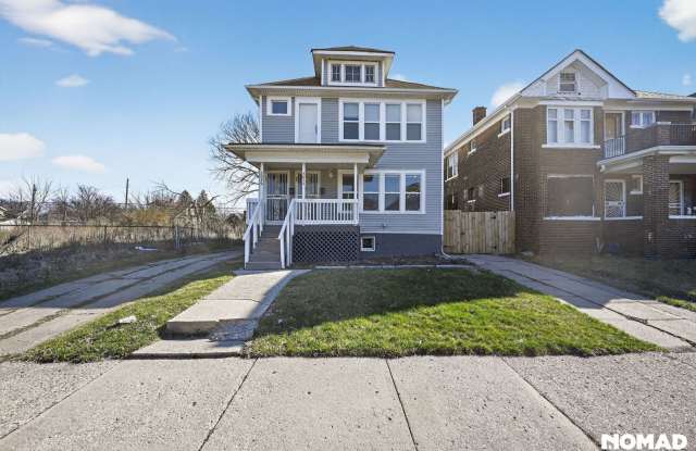 Spacious 3 BR Duplex in Detroit - 3034 Gray Street, Detroit, MI 48215