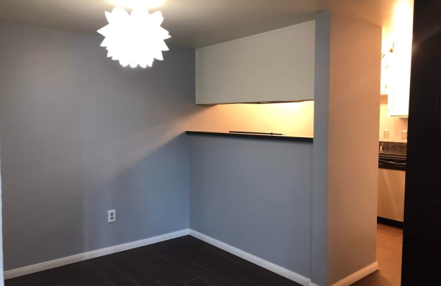 2040 K Street #2 Gallery 2