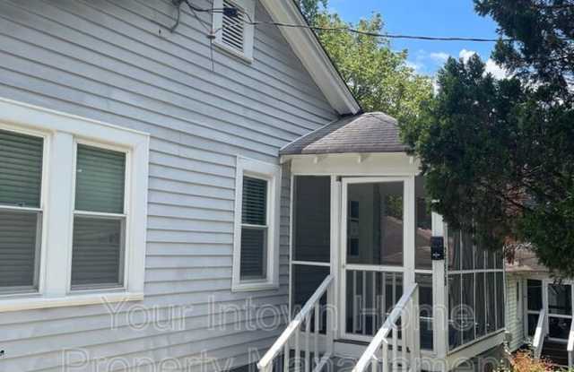 225 Lowry Street NE Gallery 2