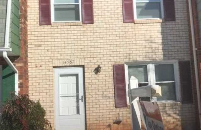 14587 EARLHAM COURT - 14587 Earlham Court, Dale City, VA 22193
