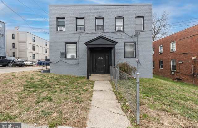 3204 28TH STREET SE photos photos