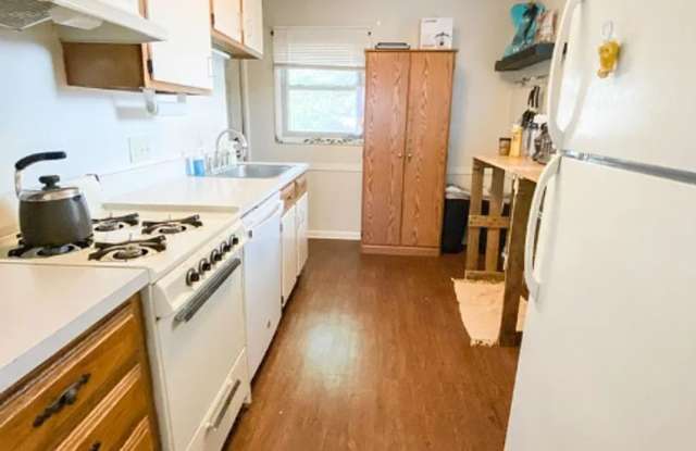 3 Bedroom House - Walking Distance to Purdue Campus !!! Gallery 3