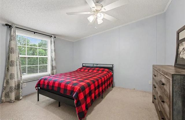 2298 Ray Loop Road Gallery 4