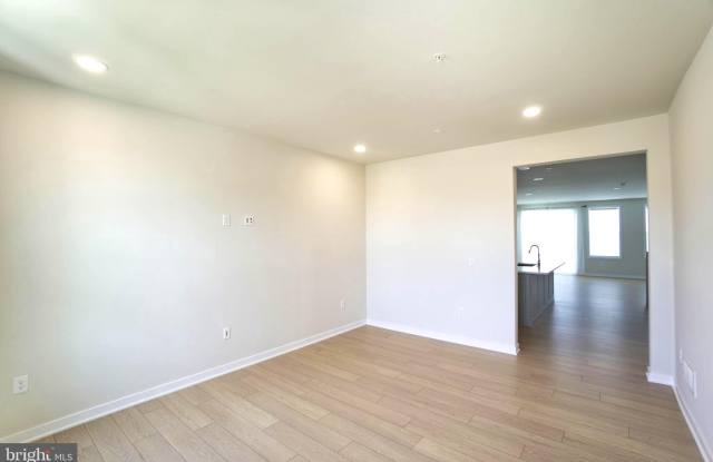 332 ASPEN WAY photos photos