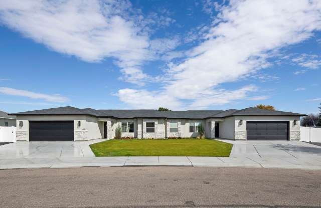 719 Cheri Ct - Available Now! photos photos
