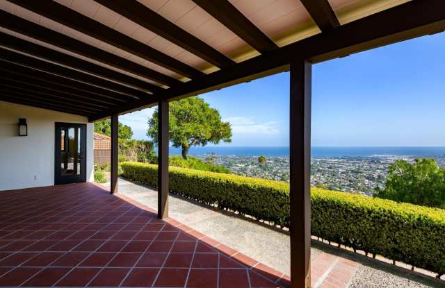 353 Loma Media Road photos photos