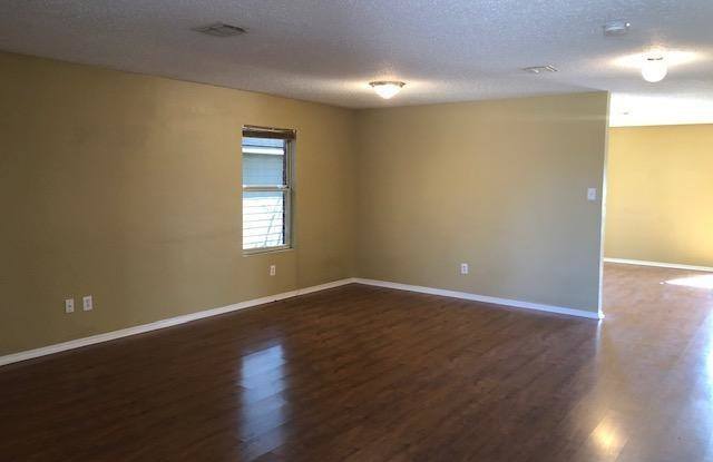 4867 Creek Ridge Trail Gallery 3