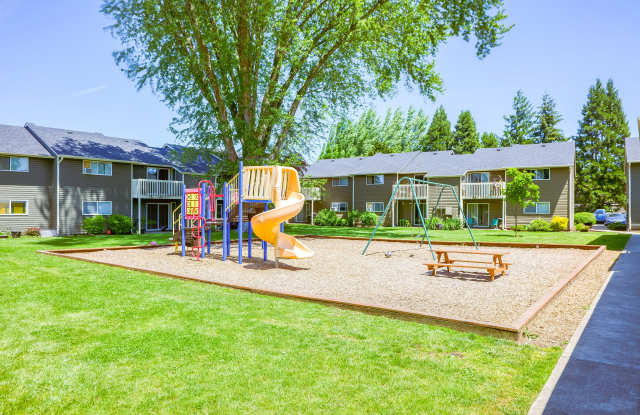 Chalet Apartments Gallery 4