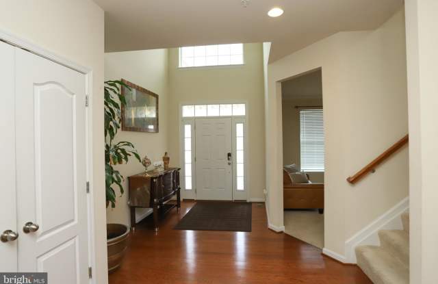11275 BLOOMS LANE Gallery 2