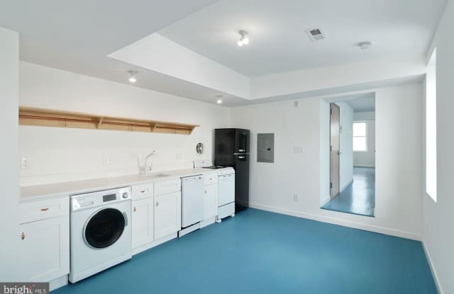 2329 FRANKFORD Avenue photos photos