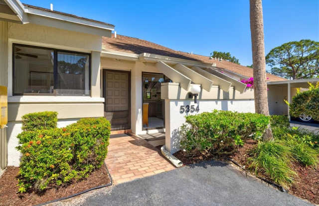 5354 MYRTLE WOOD photos photos