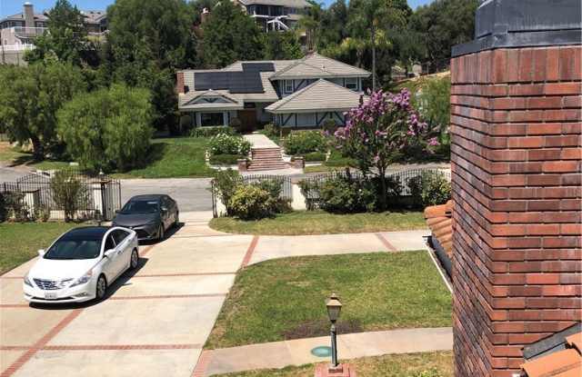 1410 Peppertree Drive Gallery 2