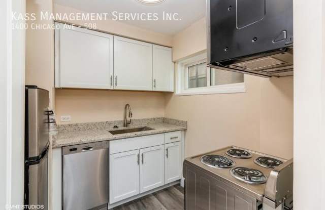 1400 Chicago Ave. - 1400 Chicago Avenue, Evanston, IL 60201
