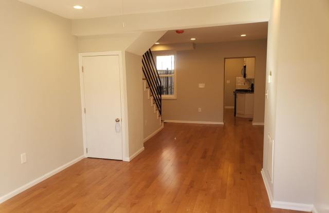 Amazing Fed Hill 2bd/1ba gut renovation w/ CAC, W/D & more! Available 12/15 Gallery 4
