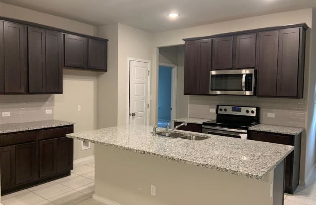 7722 Chatham Place - 7722 Chatham Pl, San Antonio, TX 78218