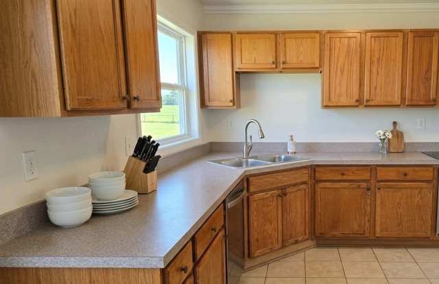 CHARMING SINGLE-FAMILY HOME IN GARY – AVAILABLE NOW! photos photos