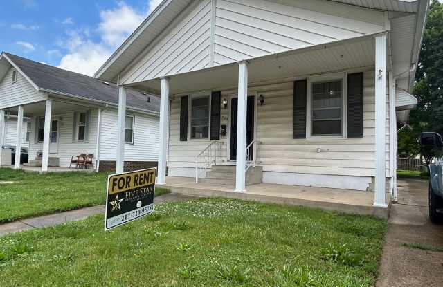 1205 E Oak St - 1205 East Oak Street, Springfield, IL 62703
